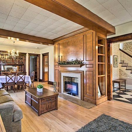 Cozy Appleton Getaway With Screened-In Porch And Yard! Exterior photo